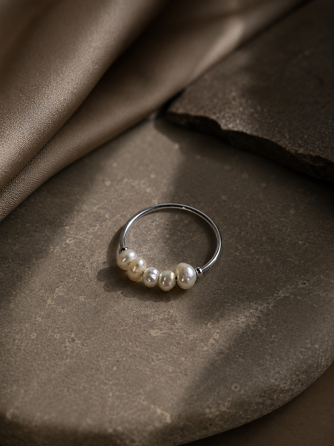 Lunaria Pearl Ring