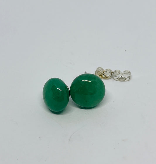 Agate stud earring